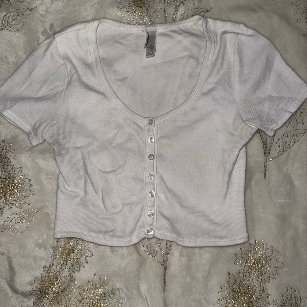 American Apparel Classic White Buttoned Crop Top